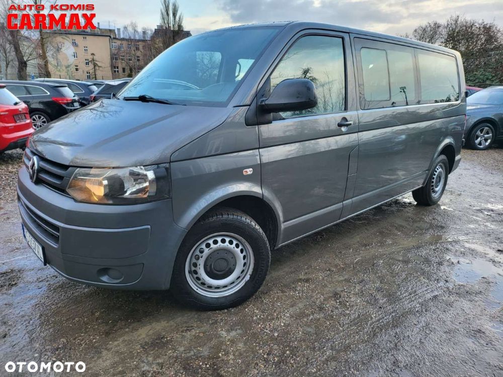 Volkswagen Caravelle - 2