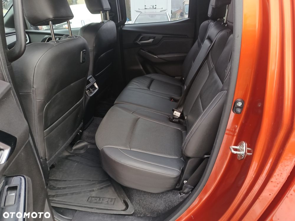 Isuzu D-Max 1.9 DC LSE - 11