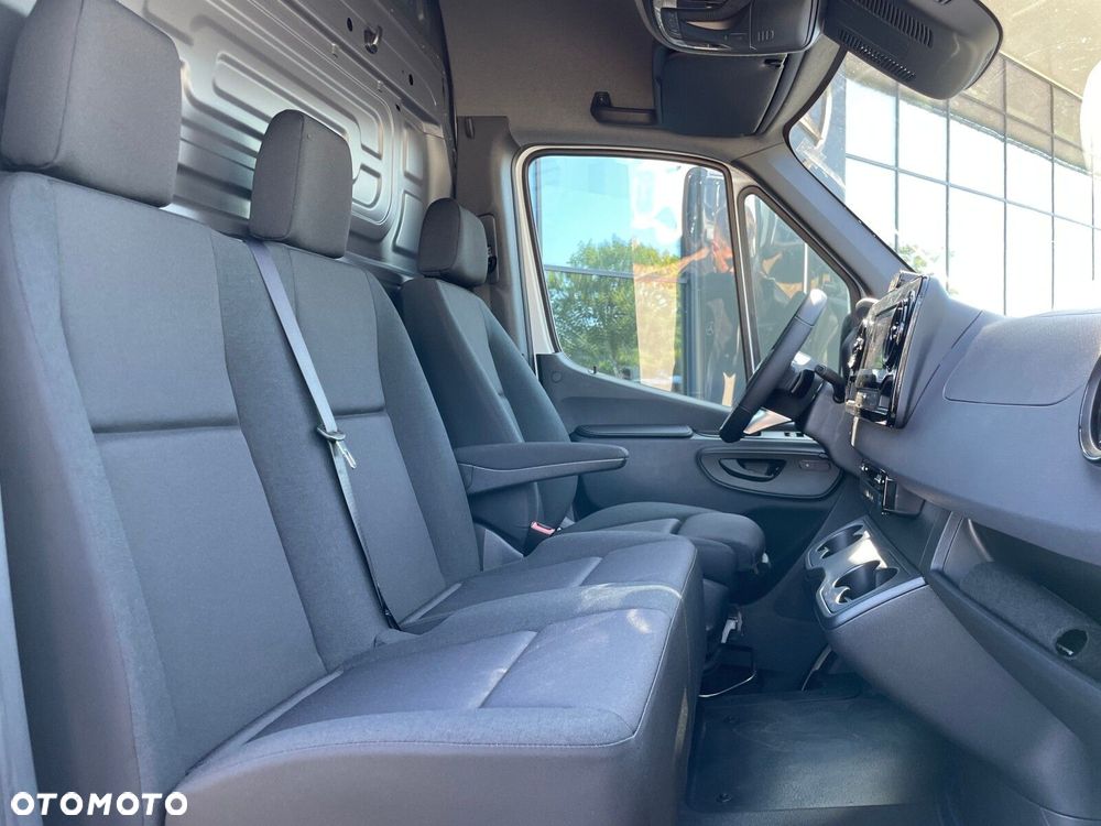 Mercedes-Benz Sprinter 319 CDI L4H2 Reflektory LED Kamera Tempomat - 10