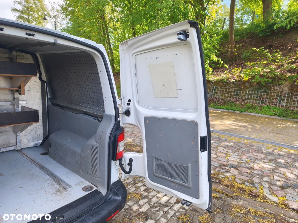 Volkswagen Transporter - 15