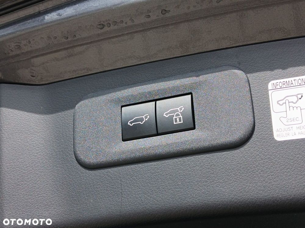 Lexus NX 350h Elegance 2WD - 36