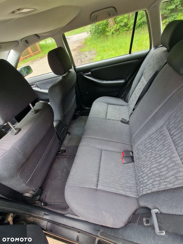 Toyota Corolla 1.6 Terra - 3