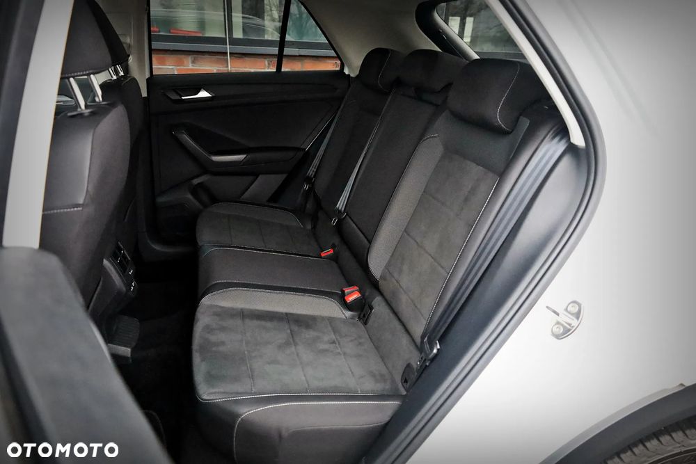 Volkswagen T-Roc 1.5 TSI Style DSG - 24