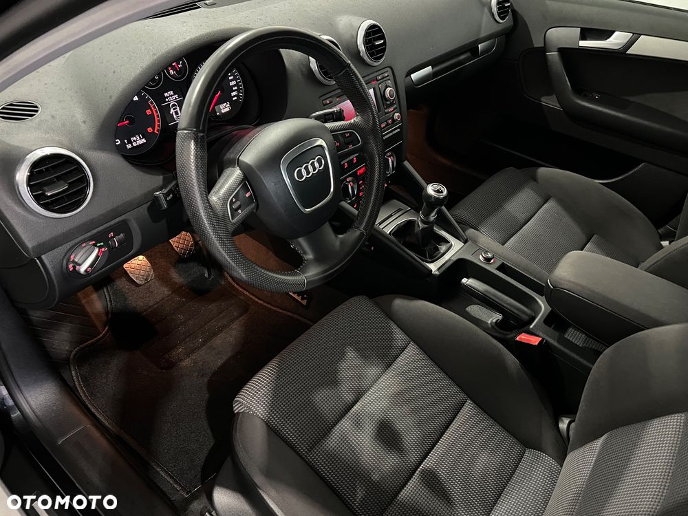 Audi A3 Limousine - 13