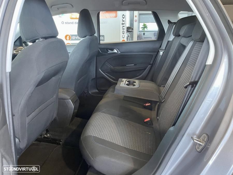 Peugeot 308 SW 1.5 BlueHDi Style - 26