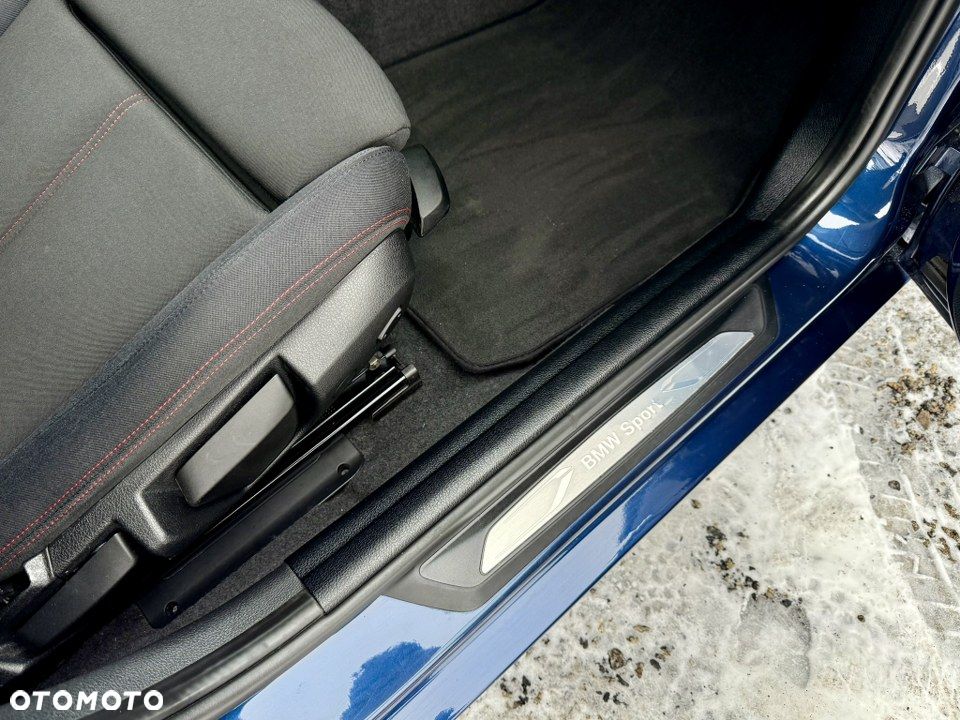 BMW Seria 1 116i Sport Line - 32