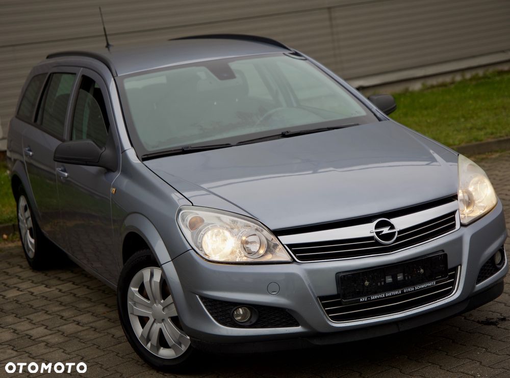 Opel Astra 1.6 Active - 11