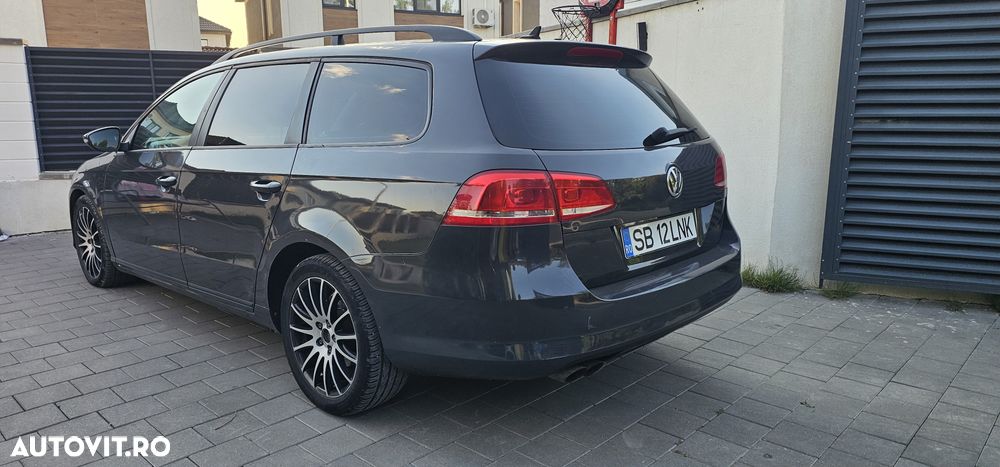 Volkswagen Passat 2.0 TDI BlueMotion Technology Comfortline - 4