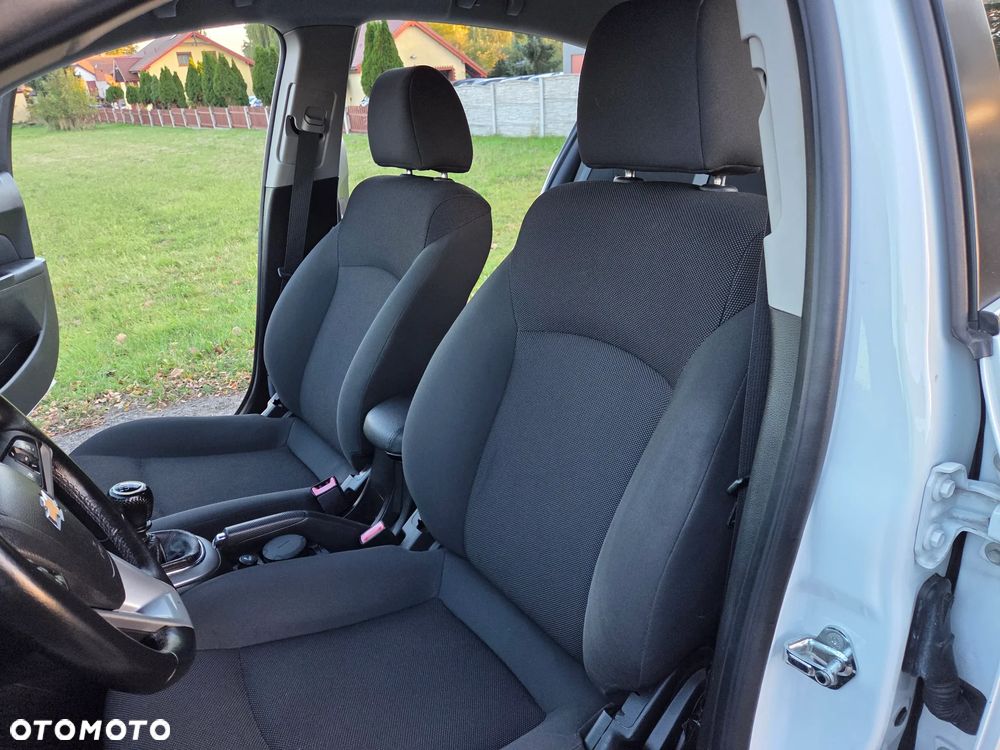 Chevrolet Cruze 1.6 LT+ - 22