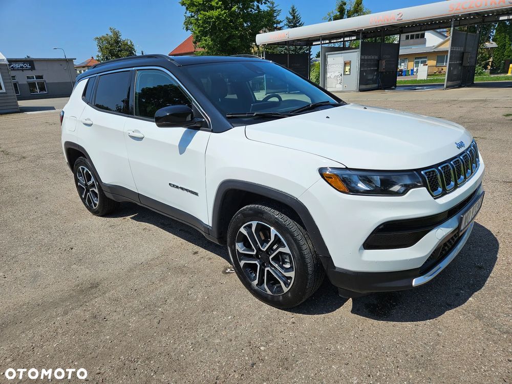 Jeep Compass - 1