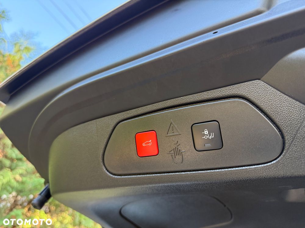 Opel Grandland 1.2 T GS Line S&S - 24