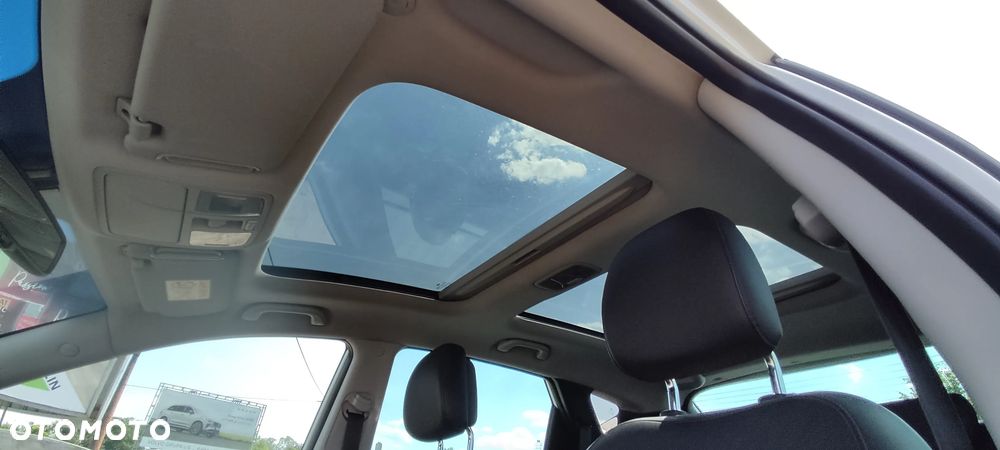 Hyundai ix35 blue 1.6 2WD Finale Gold - 31