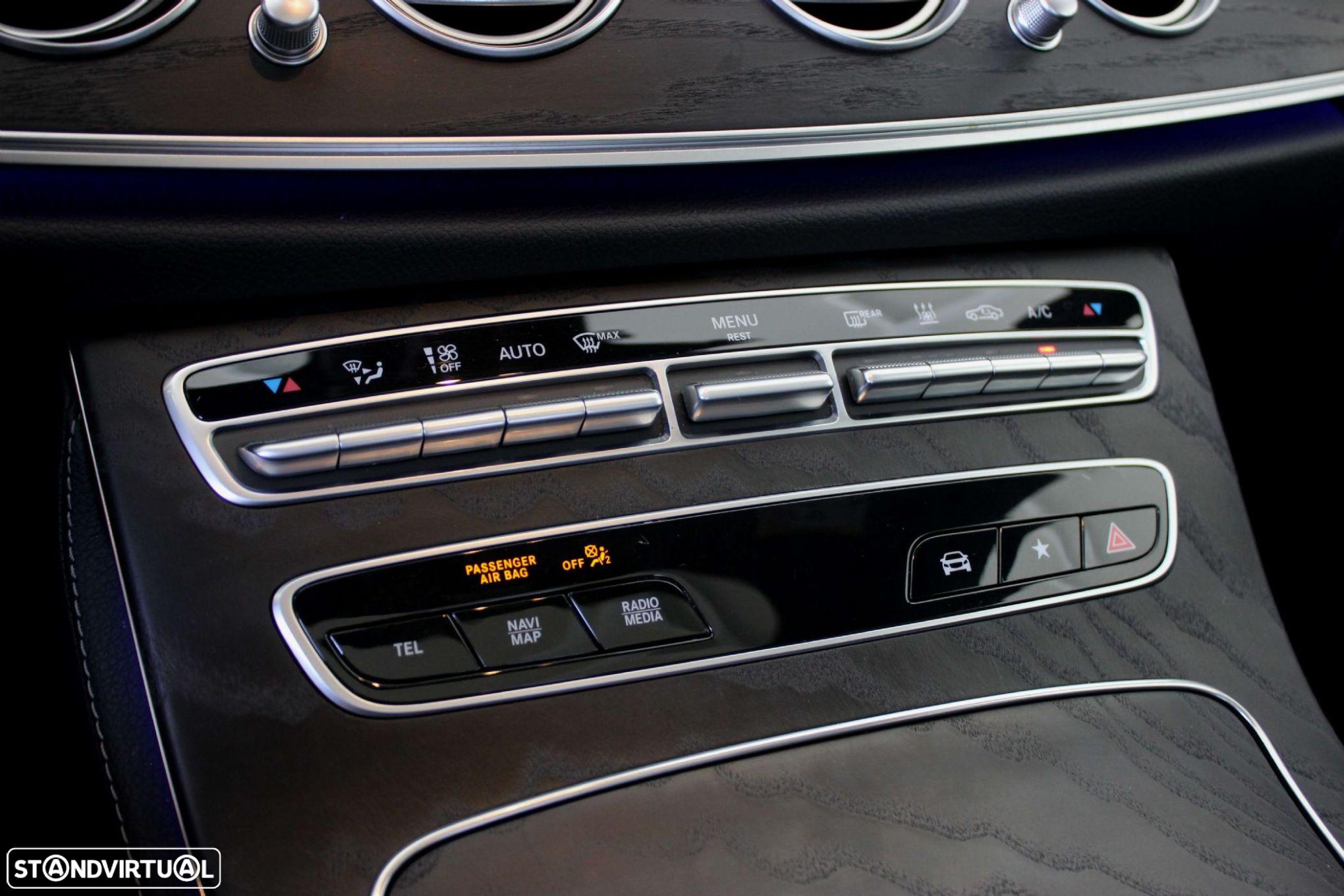 Mercedes-Benz E 300 de AMG Line - 33