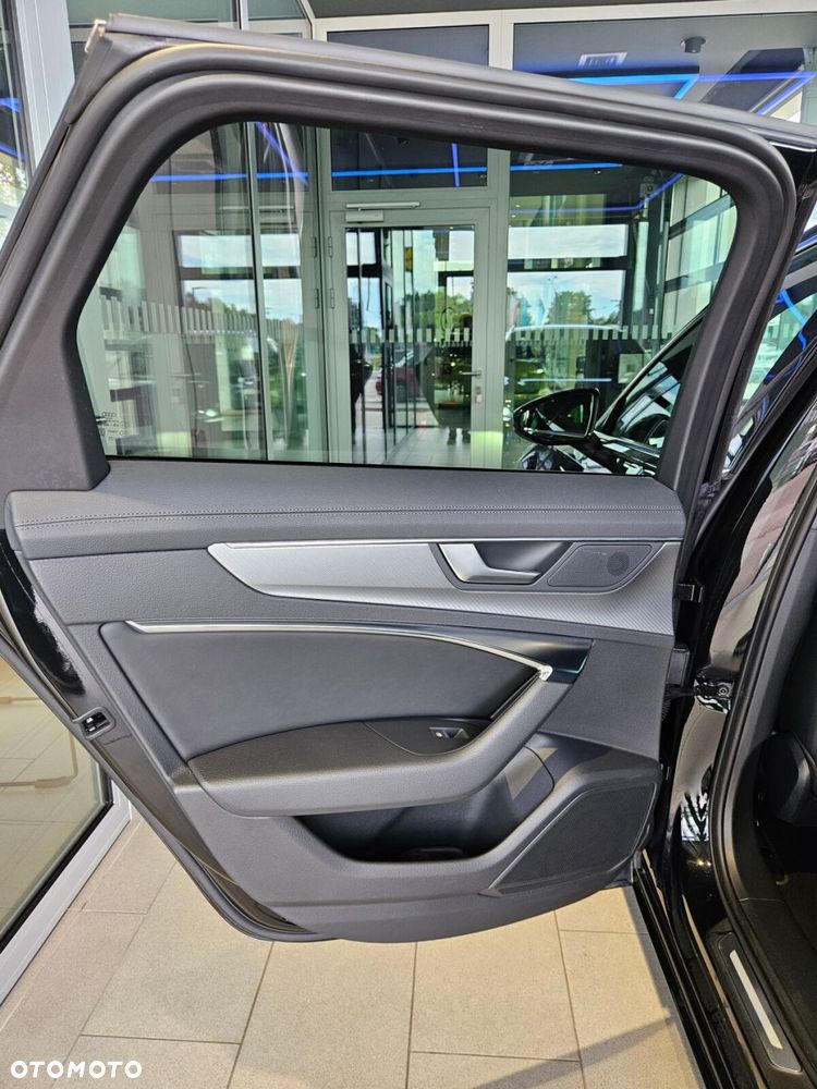 Audi A6 Avant - 31