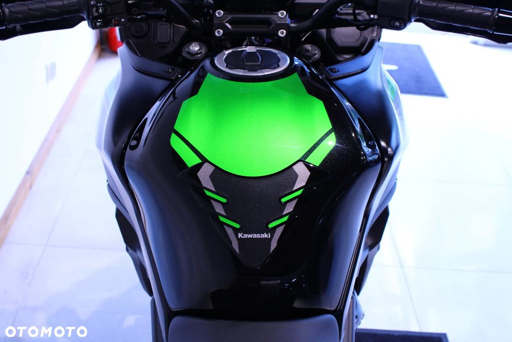 Kawasaki Versys 650 - 11