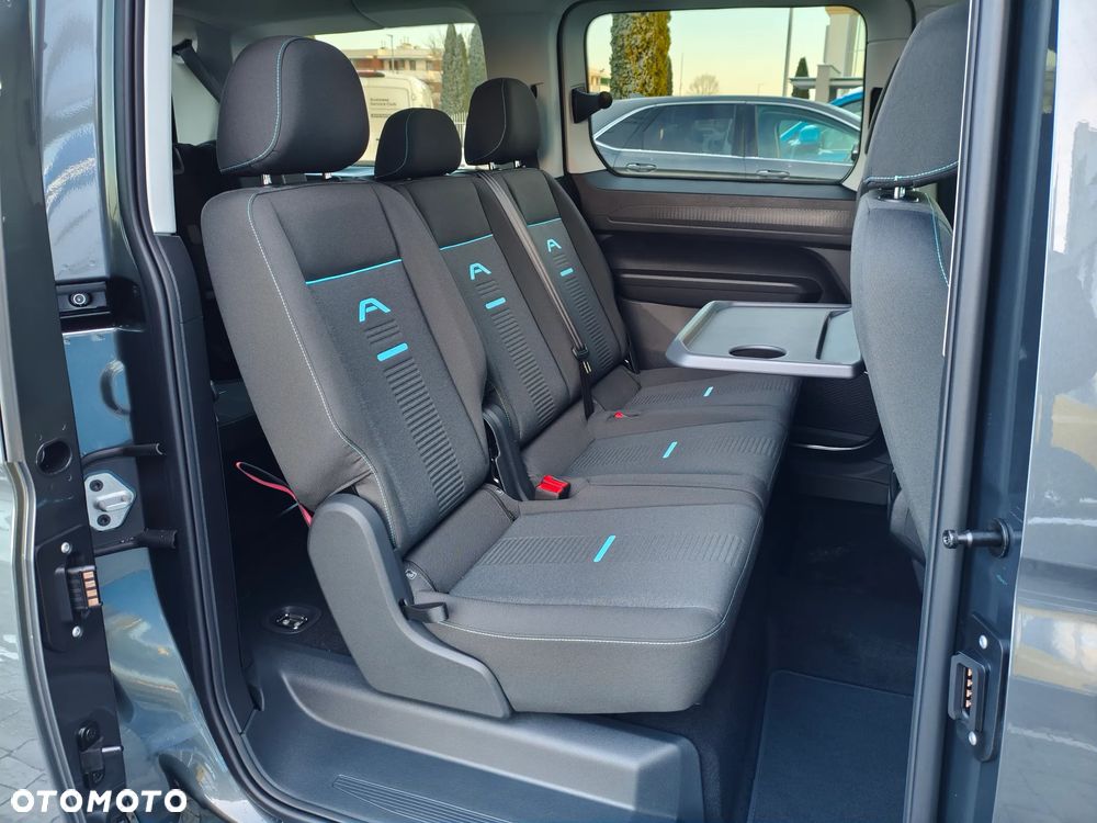 Ford Tourneo Connect Grand 2.0 EcoBlue Active - 9