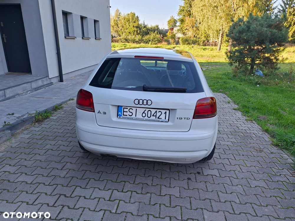 Audi A3 3-drzwiowe - 4
