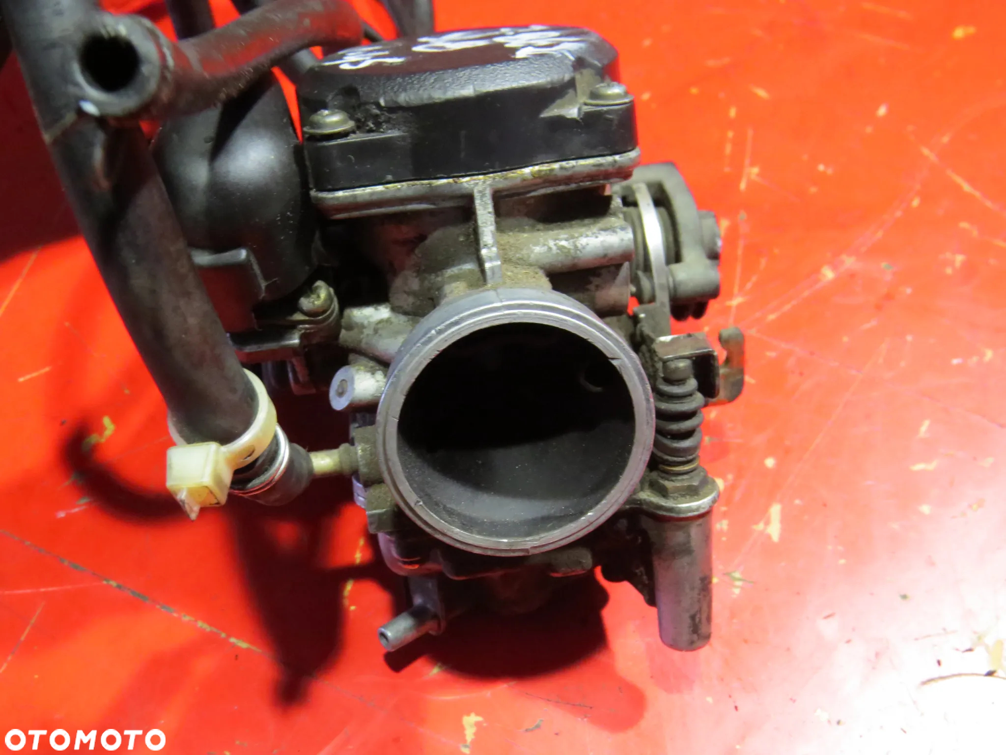 PIAGGIO X8 125 150 180 gaznik membrana przepustnica x7 x9 vespa beverly mp3 - 4