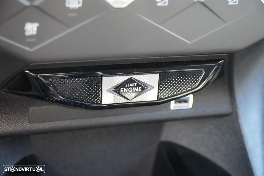 DS DS3 Crossback 1.2 PureTech Performance Line - 14