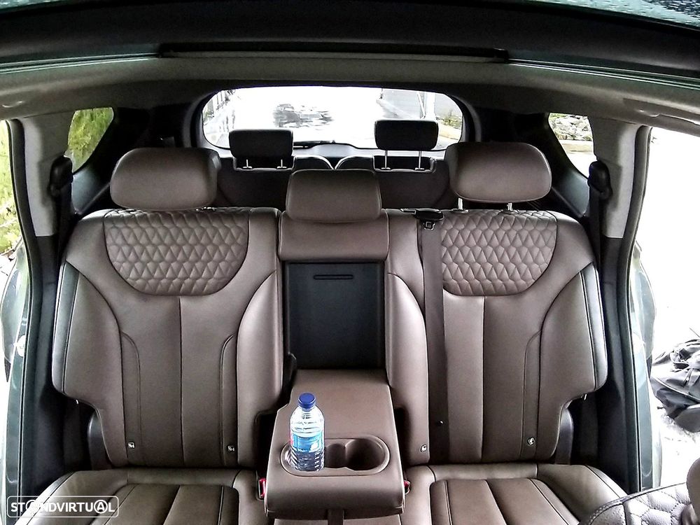 Hyundai Santa Fe 2.2 CRDi Premium 4WD Aut. - 7