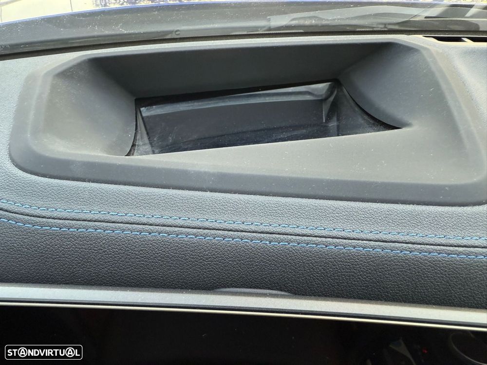BMW i4 eDrive40 Pack Desportivo M Pro - 32