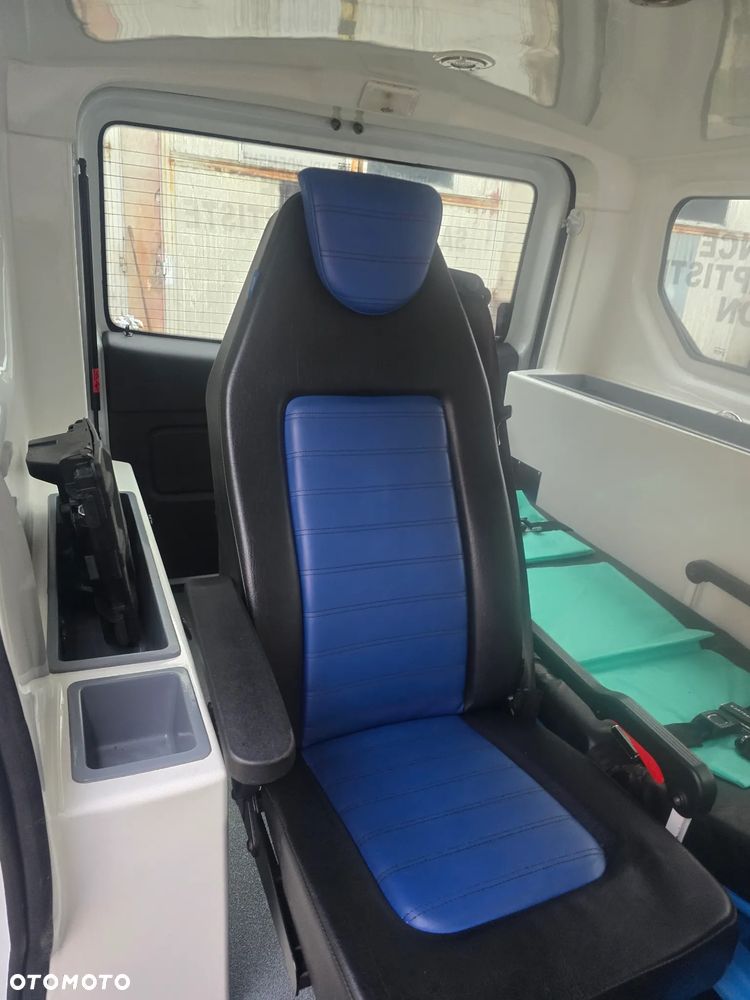 Opel Vivaro 1.6dci Karetka Ambulans Nosze - 11