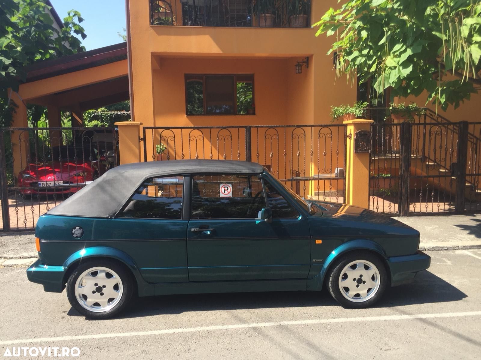 Volkswagen Golf CL - 1
