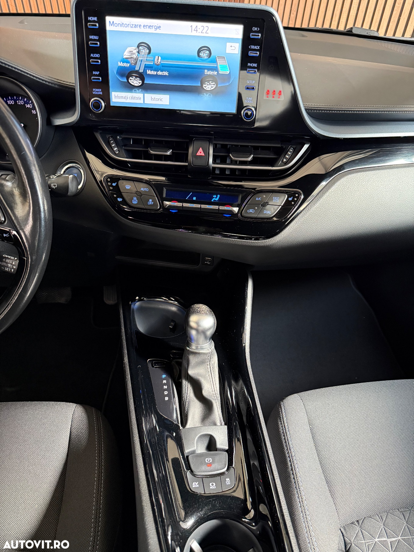 Toyota C-HR 1.8 HSD 122 CP 4x2 CVT Style - 6