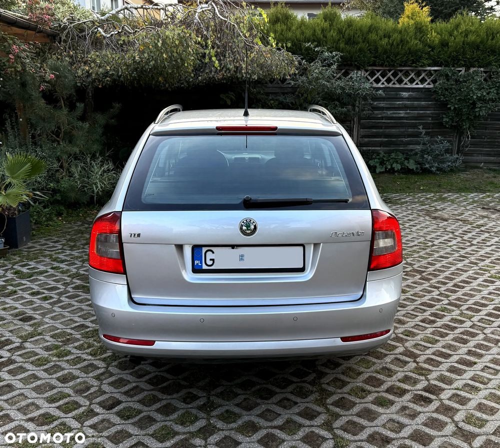 Skoda Octavia 1.6 TDI Ambiente - 37