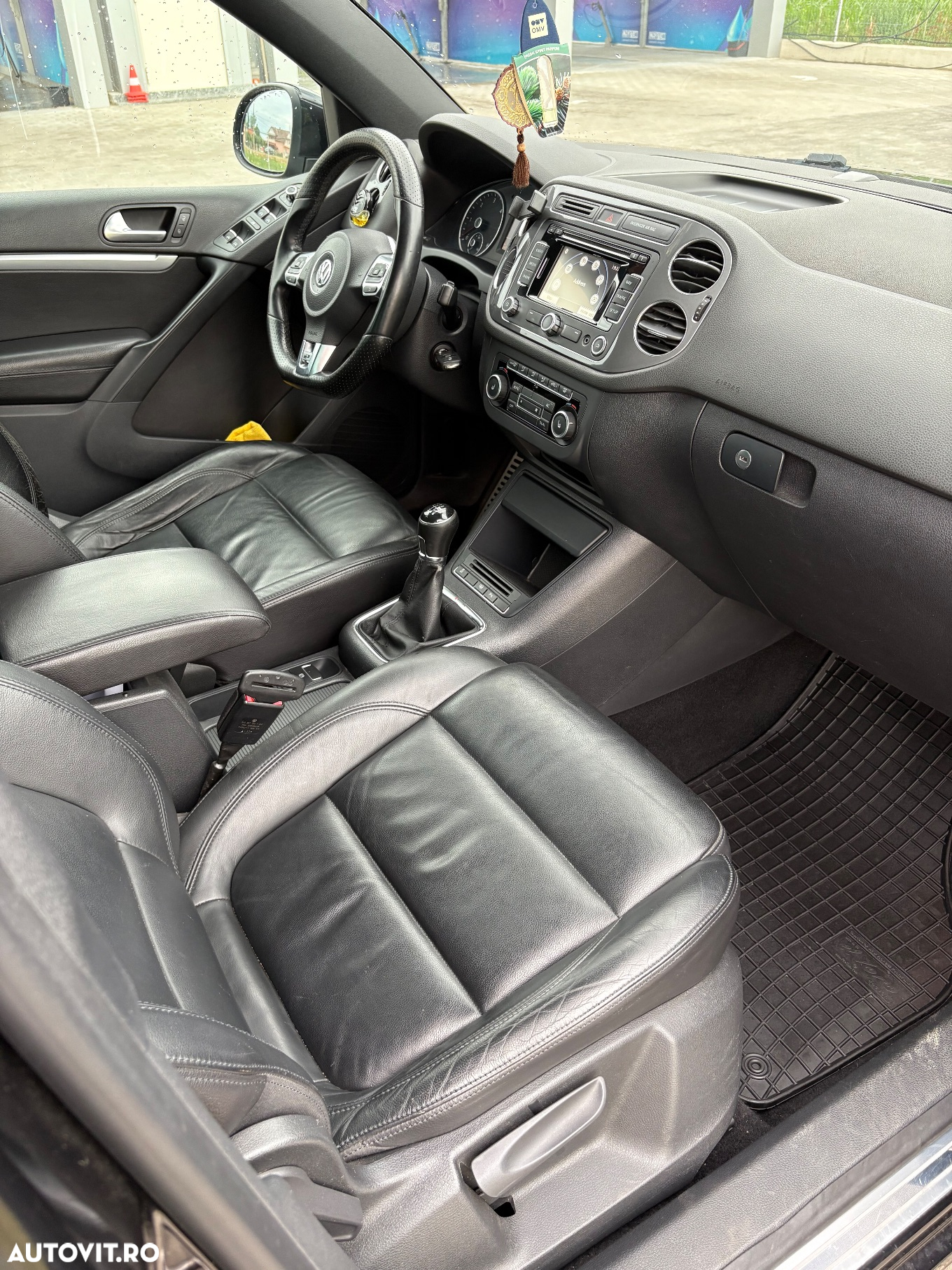 Volkswagen Tiguan 2.0 TDI 4Motion Sport & Style - 6