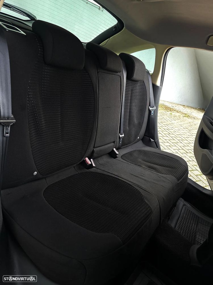 Citroën C4 1.6 HDi Exclusive Airdream - 51