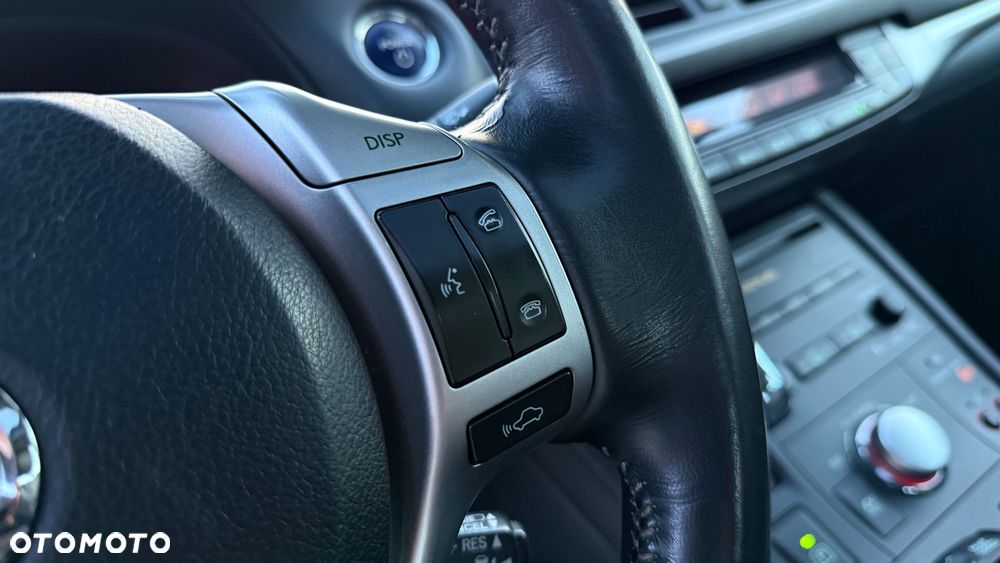 Lexus CT 200h Prestige - 21