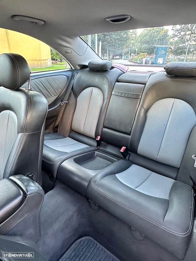 Mercedes-Benz CLK 270 - 11