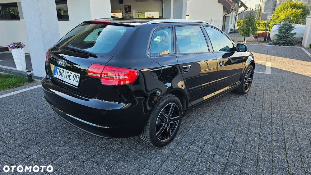 Audi A3 Sportback 1.6 S line Sportpaket plus - 5