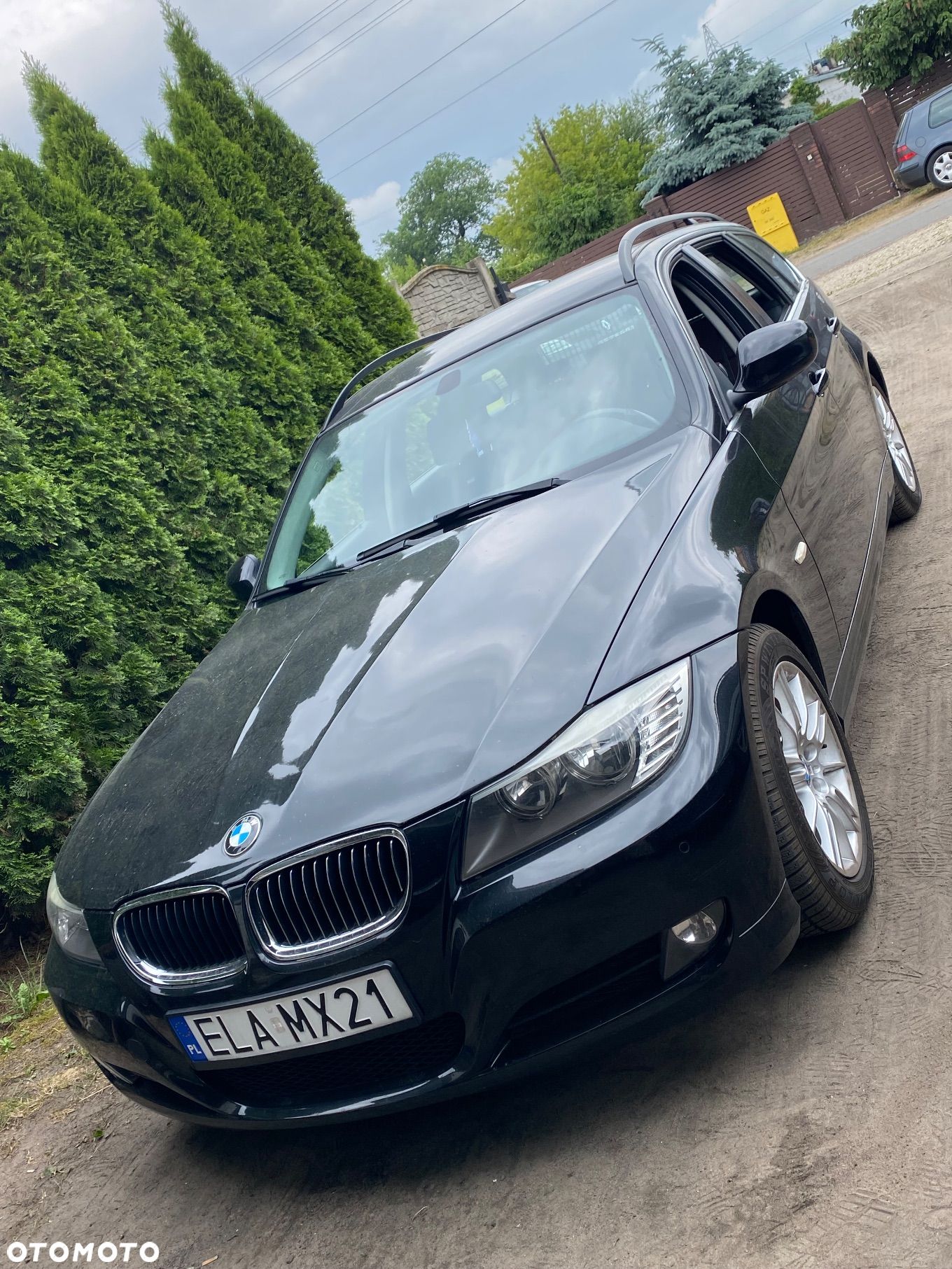 BMW Seria 3 318d DPF Touring - 1