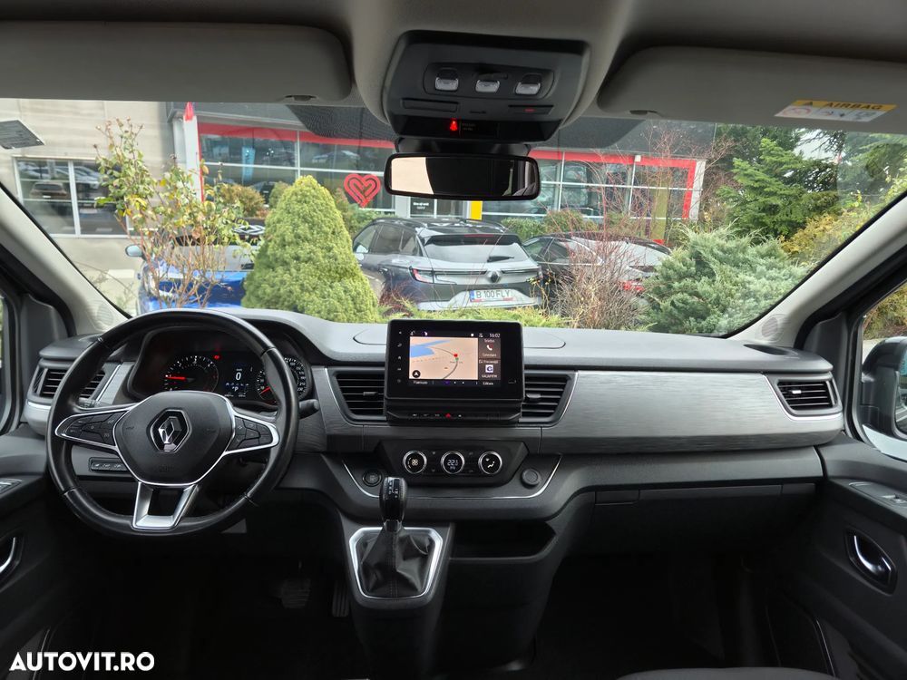 Renault Trafic 2.0 Blue dCi 170 EDC S&S L2 7+1 SpaceClass - 10