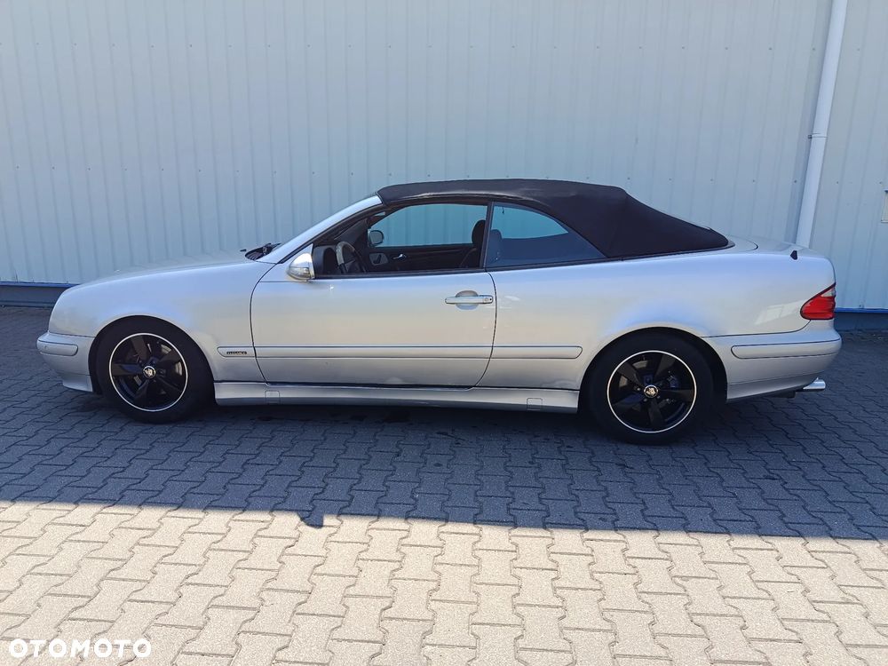 Mercedes-Benz CLK 320 Elegance - 23