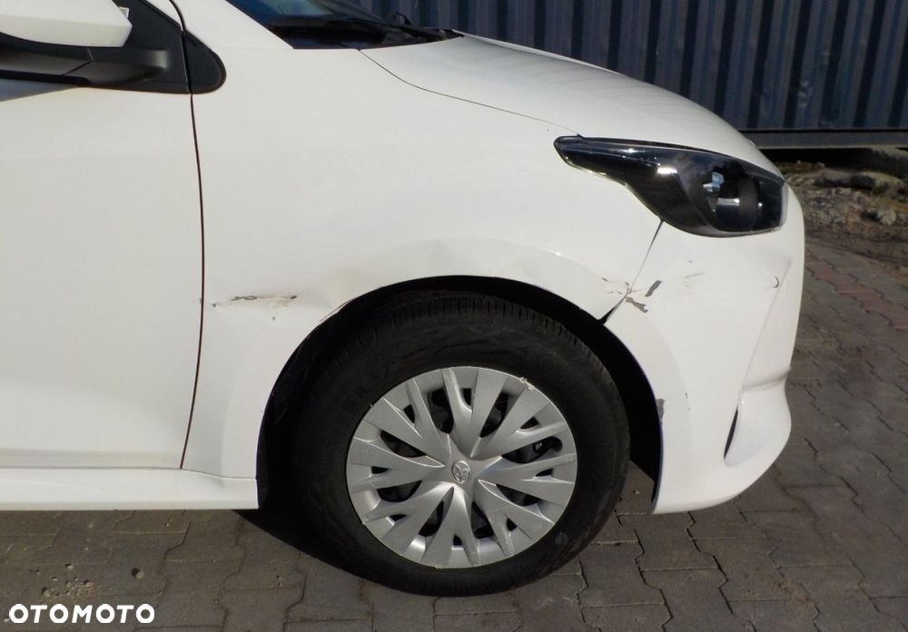 Toyota Yaris - 19
