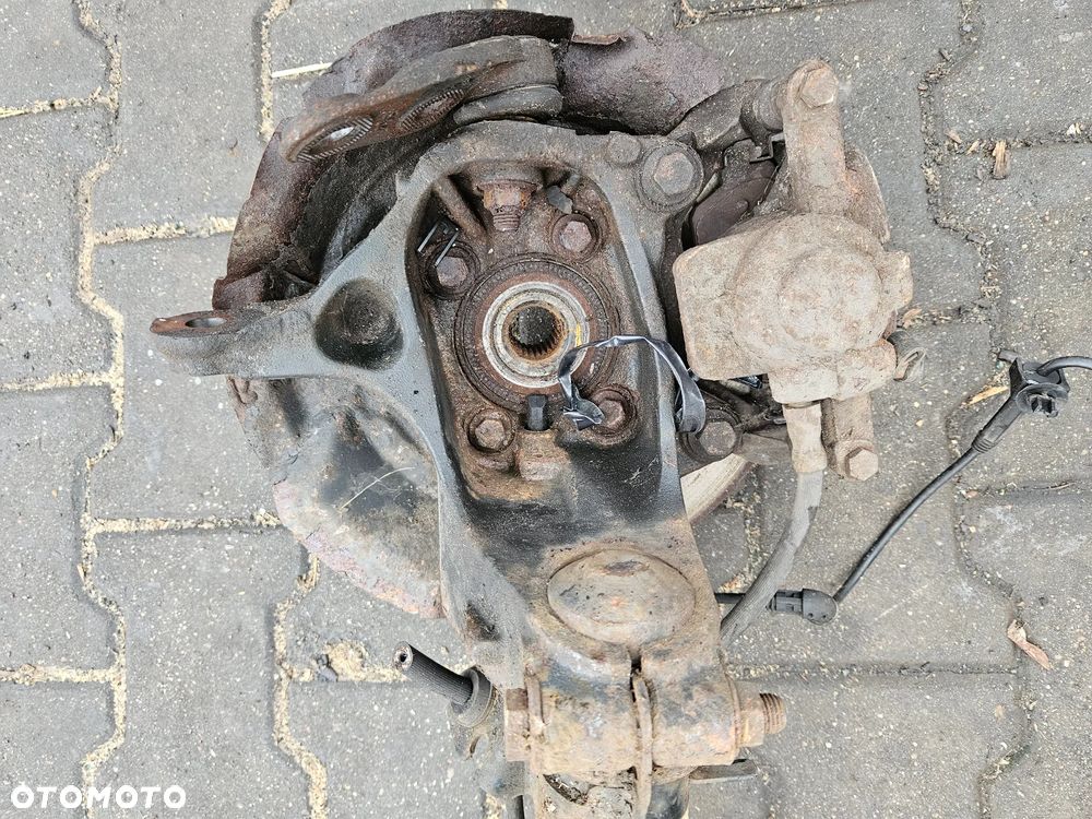 Mini Cooper R55 R56  zwrotnica piasta przód przednia prawa lewa - 1