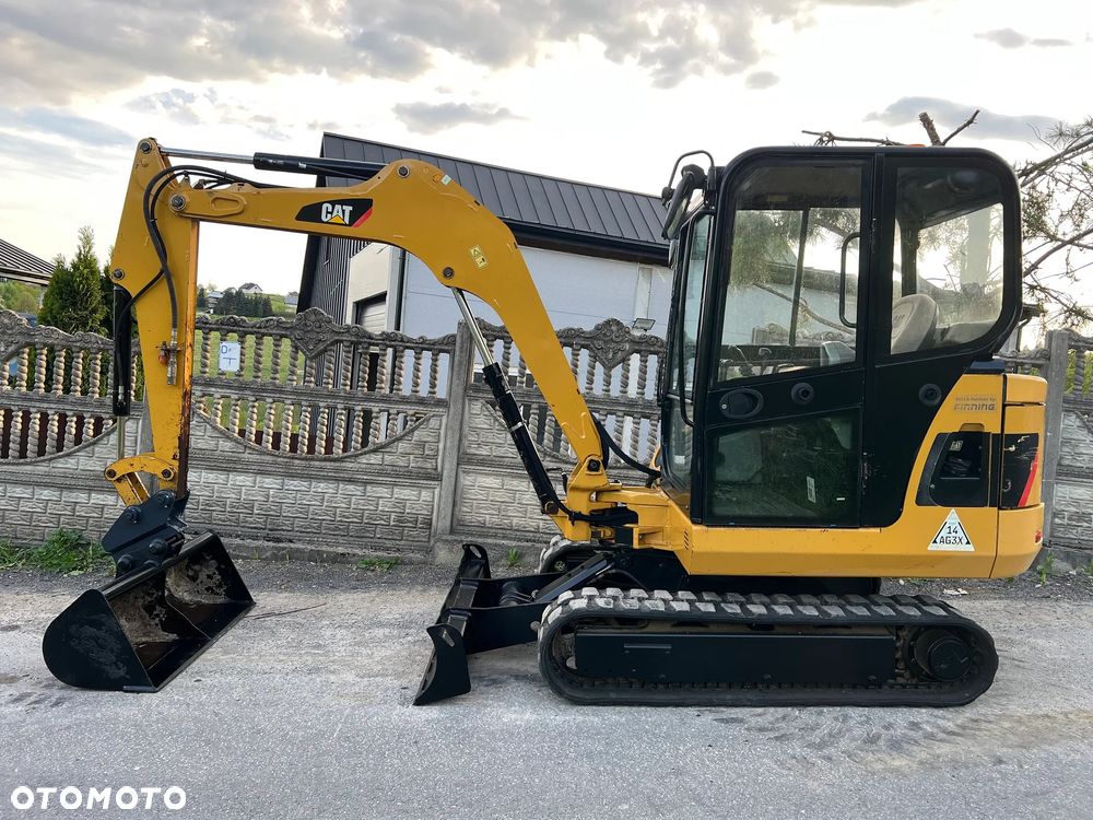 Caterpillar 302.5C * Minikoparka CAT 302.5 * 3 Tony * Długie Ramie * Stan Bardzo Dobry * - 1