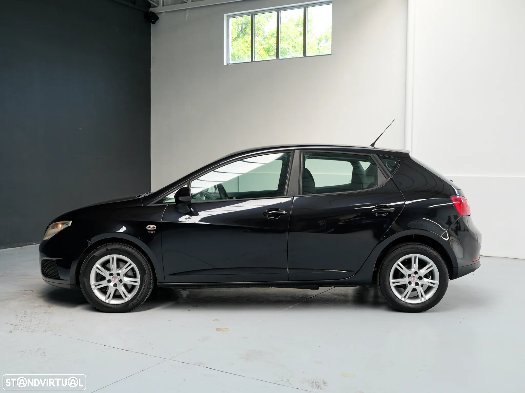 SEAT Ibiza 1.6 TDI Style DPF - 10
