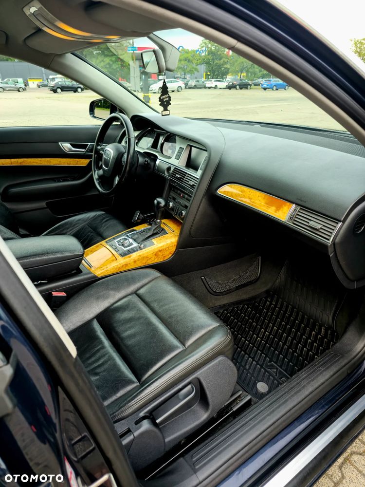 Audi A6 Avant 2.4 Multitronic - 10