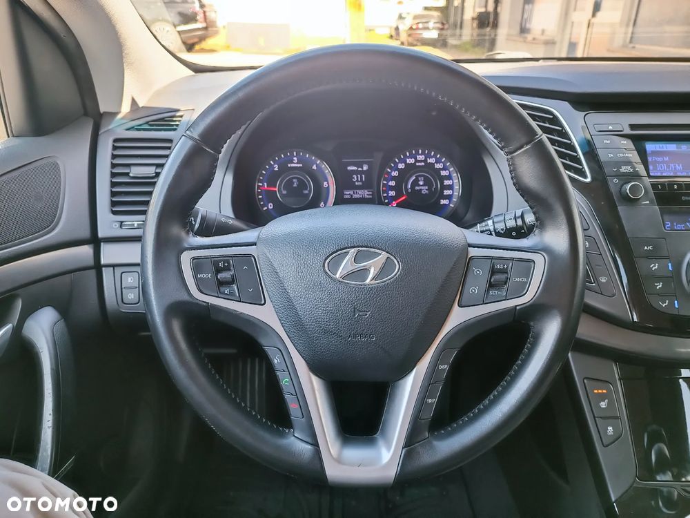 Hyundai i40 1.7 CRDi Comfort + - 15