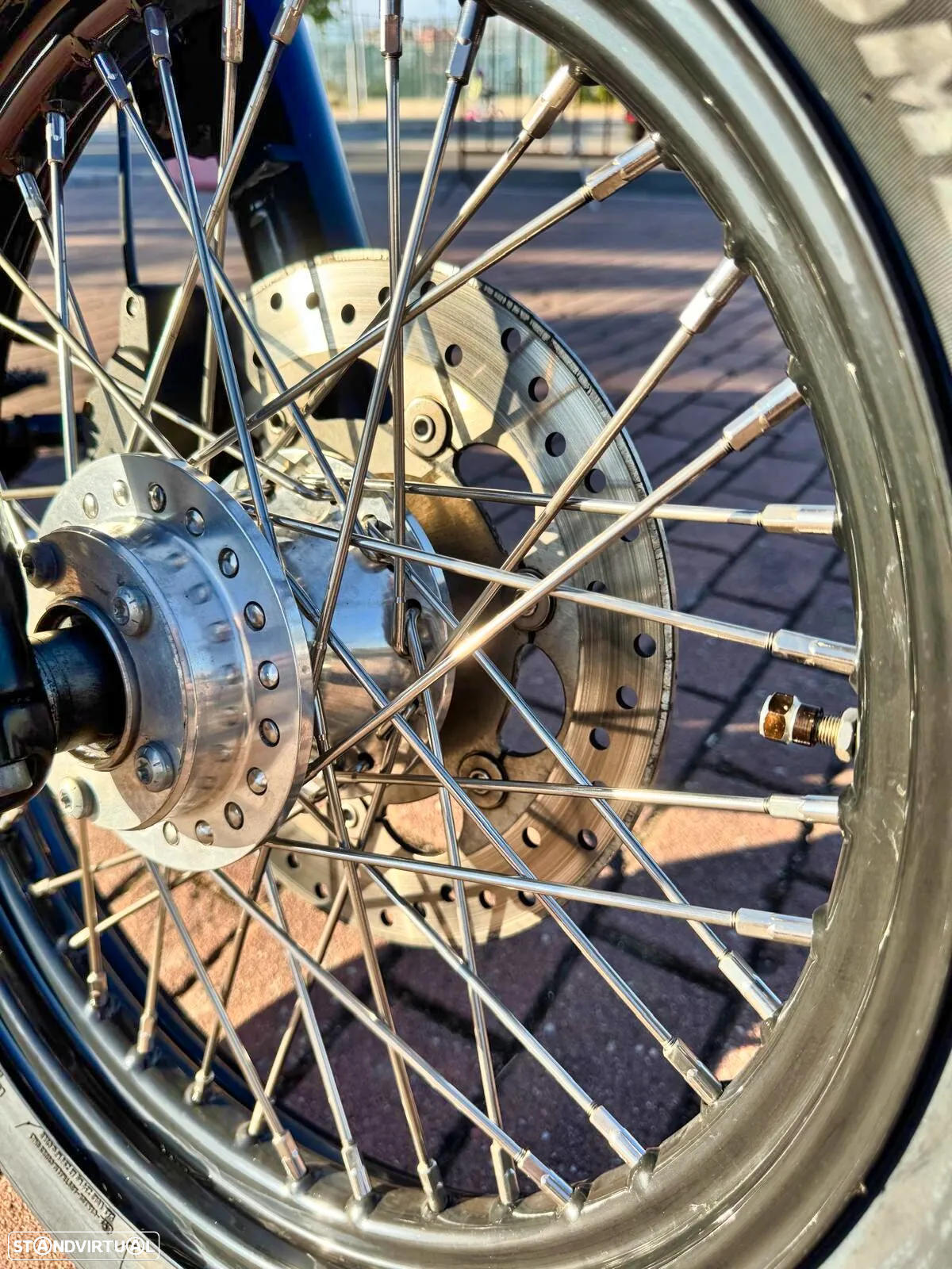 Harley-Davidson Dyna Street Bob - 19