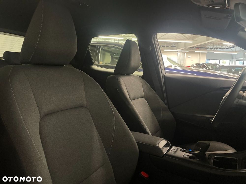 Lexus LBX 1.5 Hybrid - 11