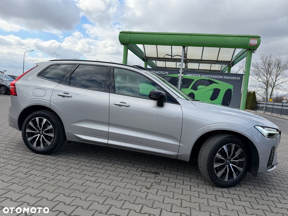Volvo XC 60 B4 D Plus Dark - 8