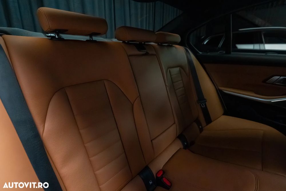 BMW M3 M340i xDrive - 32