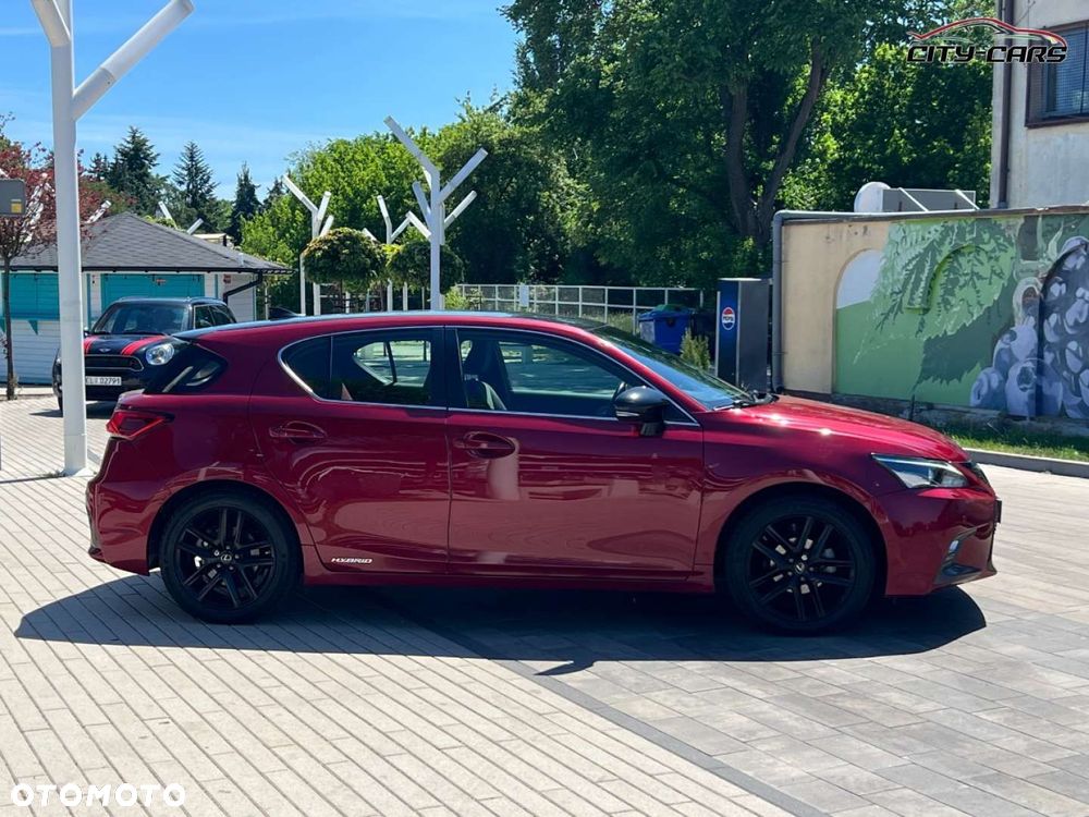 Lexus CT - 11