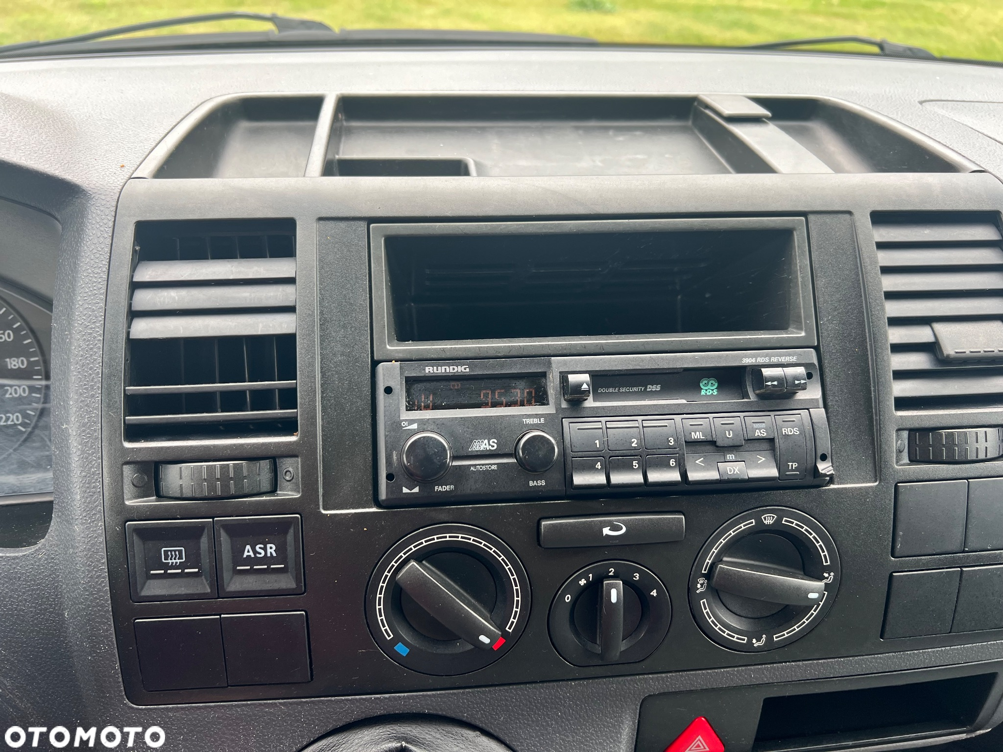 Volkswagen T5 - 18