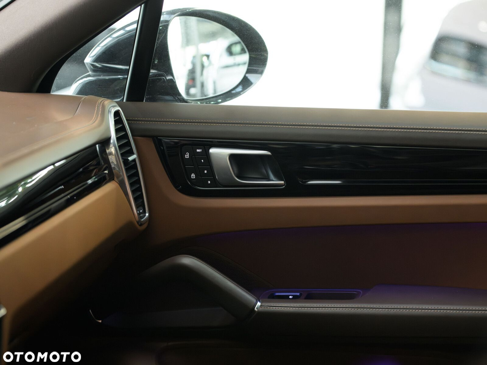 Porsche Cayenne Standard - 16